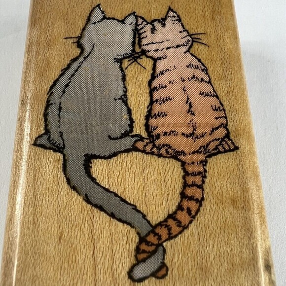 1992 Vintage Rubber Stamp: Comotion Loving Cats Holding Tails #569 Animal - Picture 1 of 7